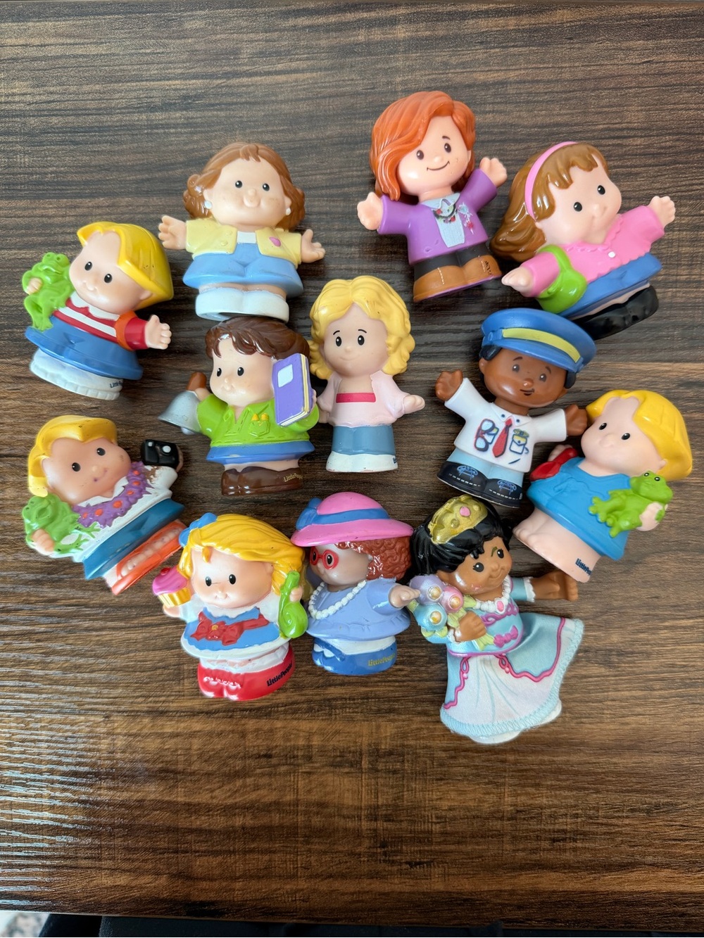 Fisher-Price Little People Multicolor Assorted Girl & Character Figures